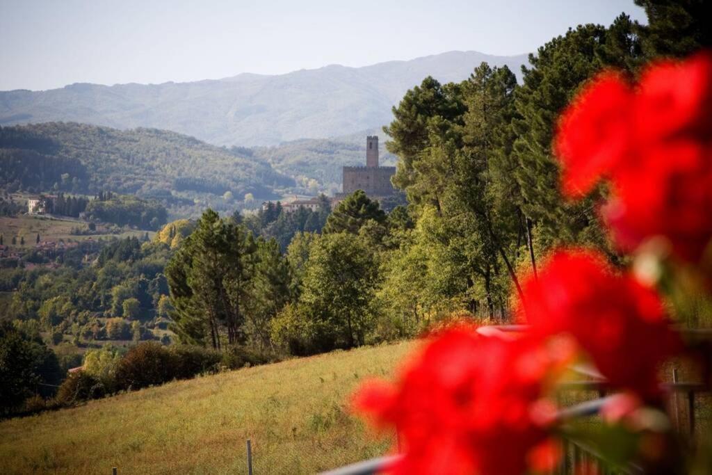 Villa Liz Tuscany, Private Pool, Hot Tub, Property Fenced, Pets Allowed Poppi Exterior photo