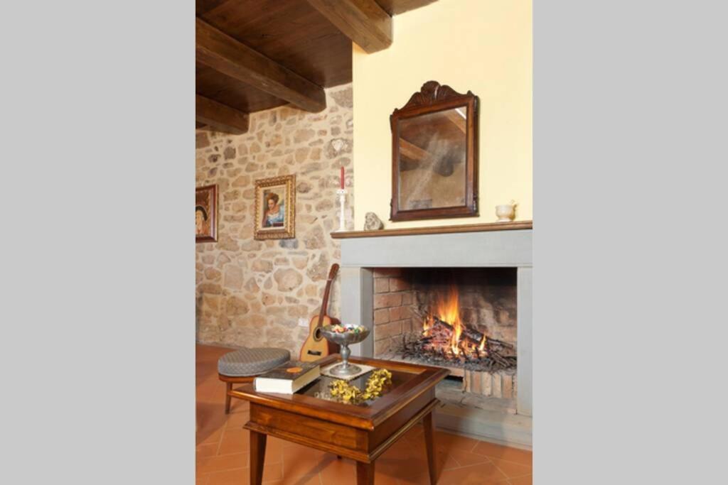 Villa Liz Tuscany, Private Pool, Hot Tub, Property Fenced, Pets Allowed Poppi Exterior photo