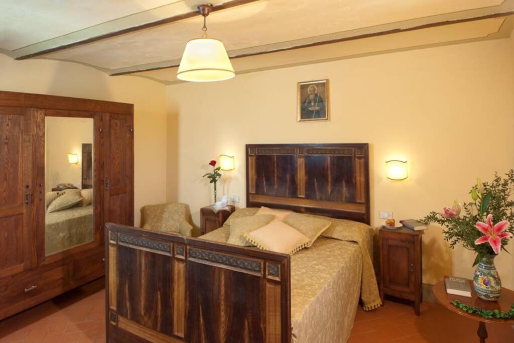 Villa Liz Tuscany, Private Pool, Hot Tub, Property Fenced, Pets Allowed Poppi Exterior photo
