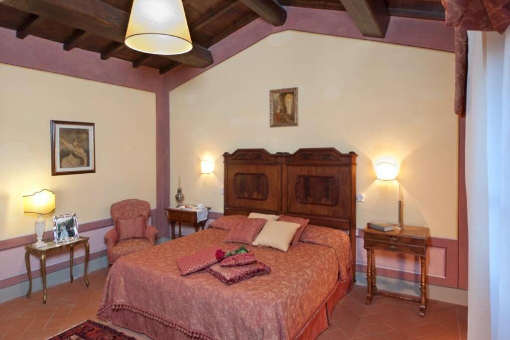 Villa Liz Tuscany, Private Pool, Hot Tub, Property Fenced, Pets Allowed Poppi Exterior photo